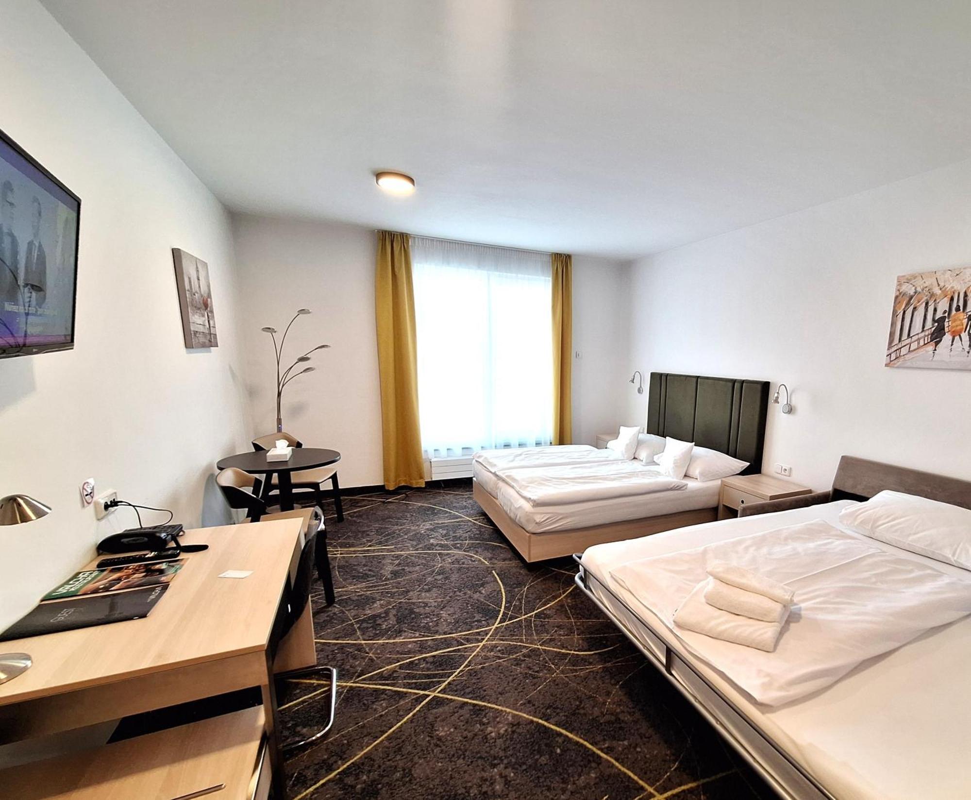 Hotel Valcha, Prague